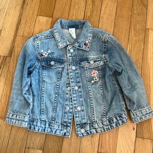 H&M Toddler Girls embroidered denim jacket. Size 1-2. Gently used.